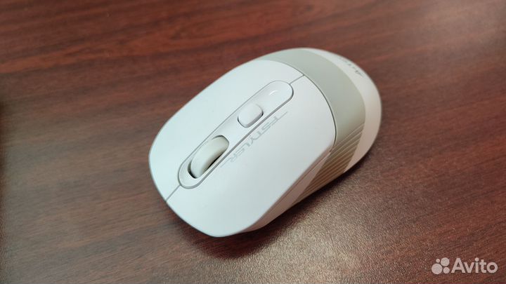 Беспроводной комплект клавиатура и мышь