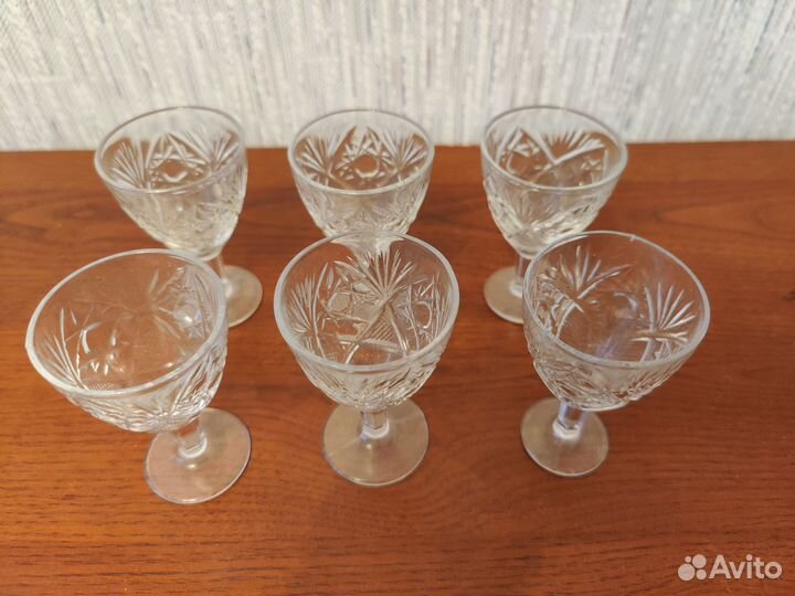 Хрустальные рюмки на ножке СССР