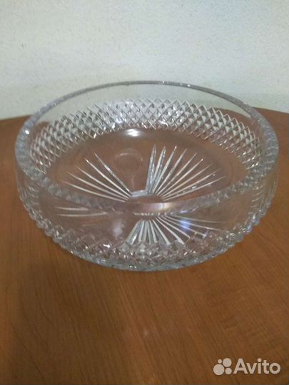 Хрустальные вазы, бокалы, рюмки