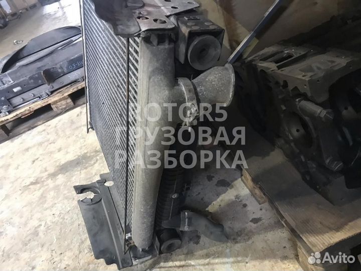 Интеркулер Renault Premium 2005 7420809113