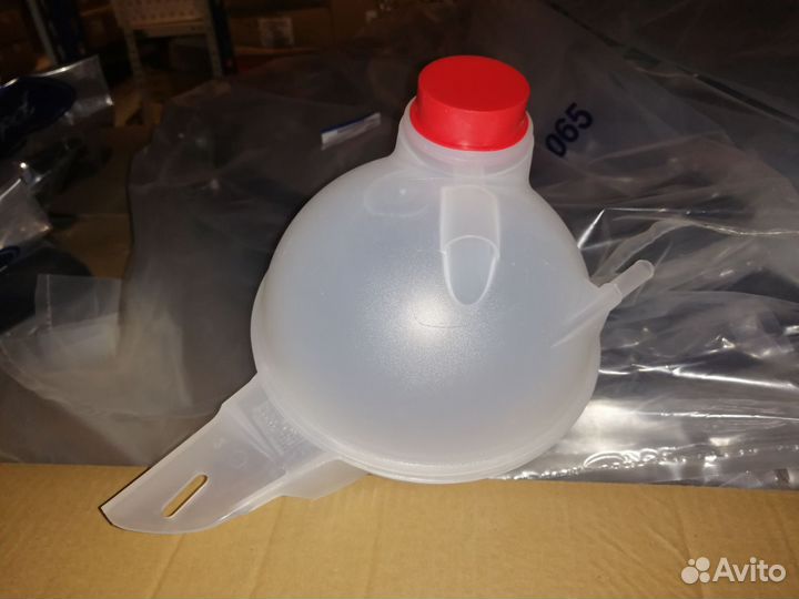 Бачок расширительный Ford Transit с 2014- 2036675