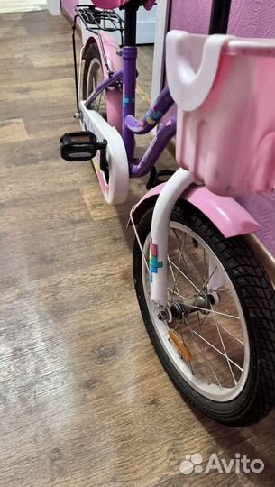 Велосипед для девочки 4-7 лет