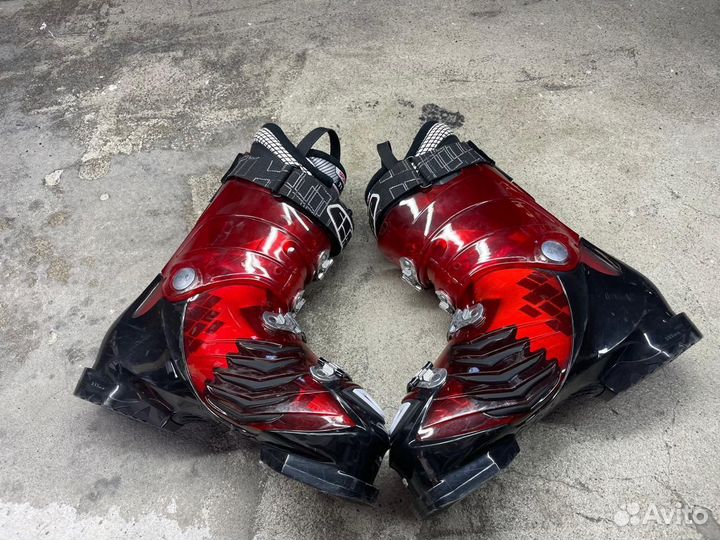 Горнолыжные ботинки 29.5см Atomic Hawx90x