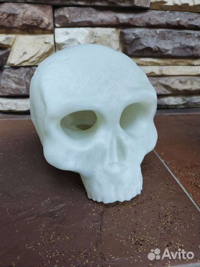 Декоративный череп Dice tower