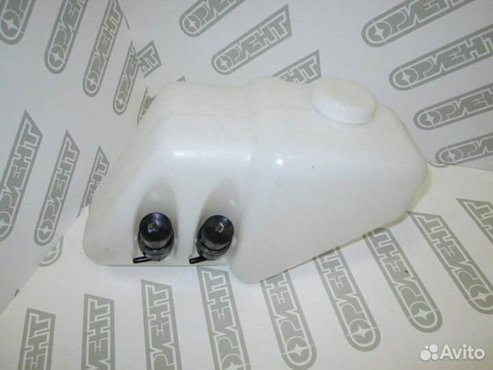 Бачок омывателя с насосами