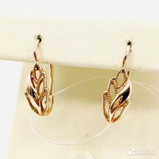 Серьги лепестки