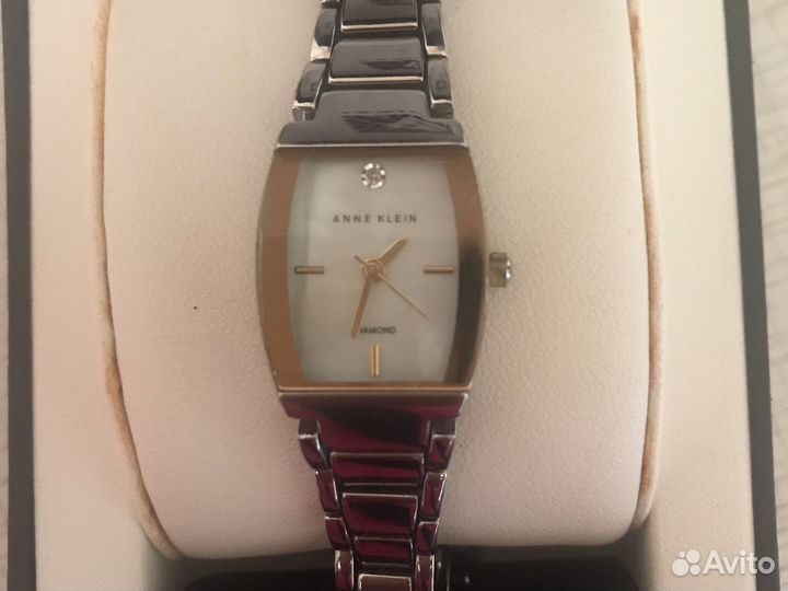 Часы женские anne klein в состоянии новых