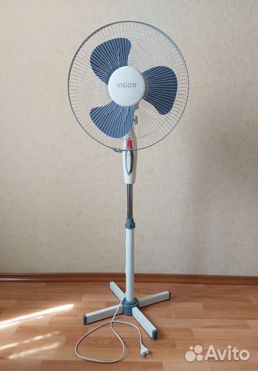 Вентилятор напольный