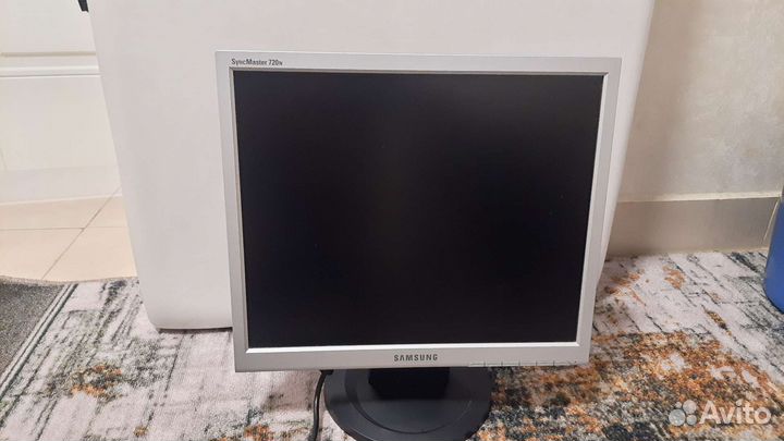 Монитор samsung 17 дюймов