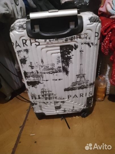 Чемодан на колесах бу