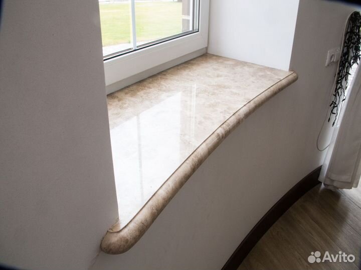 Подоконник из мрамора, акрила, кварца