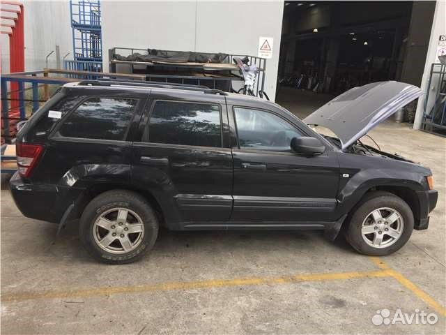 Разбор на запчасти Jeep Grand Cherokee 2004-2010