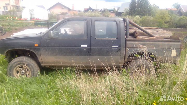 Nissan Datsun 2.3 МТ, 1986, 150 000 км