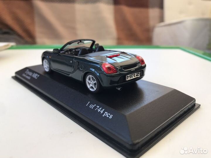 Minichamps 1/43 Toyota MR2
