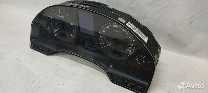 Панель приборов щиток Audi A8