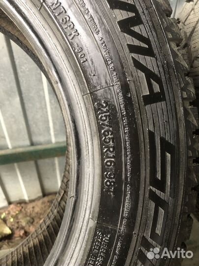 Armforce E3 215/65 R16