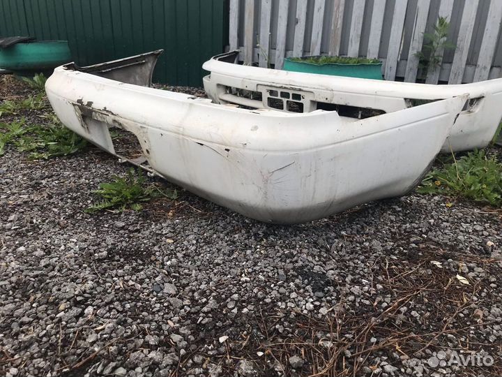 Бампер toyota sprinter