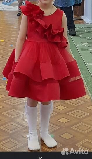 Платье для девочки 104- 110