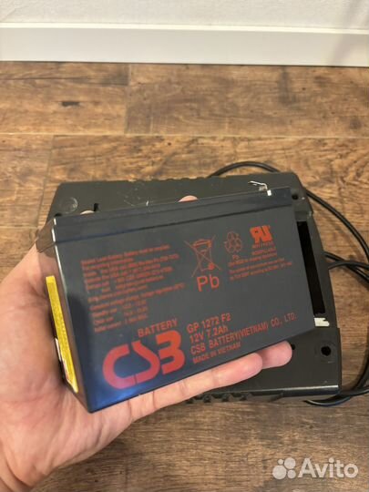 Ибп APC Back-UPS ES 700 с аккумулятором