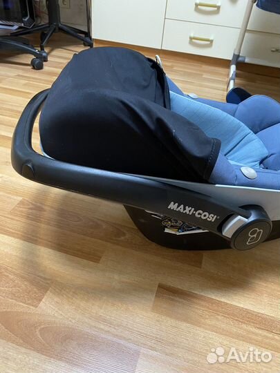 Детское автокресло maxi cosi