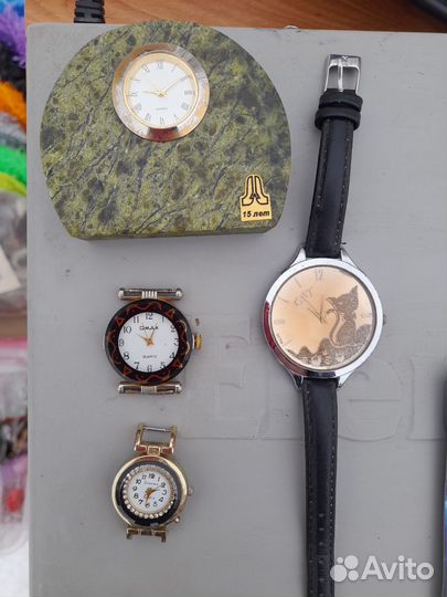 Часы наручные женские