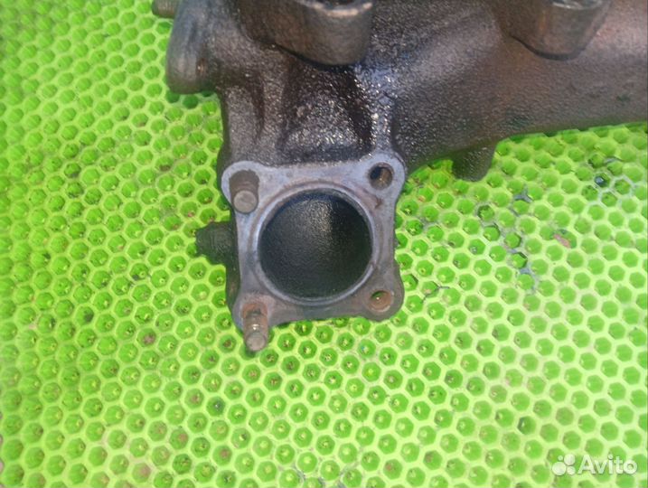 Коллектор выпускной Toyota Camry/Vista CV30 2CT