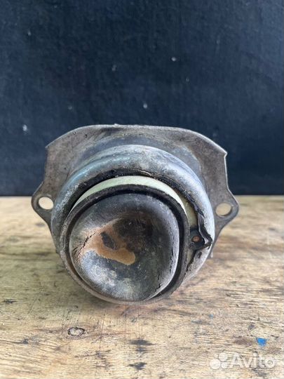 Подушка двигателя Bmw X6 50I E71 N63 2010