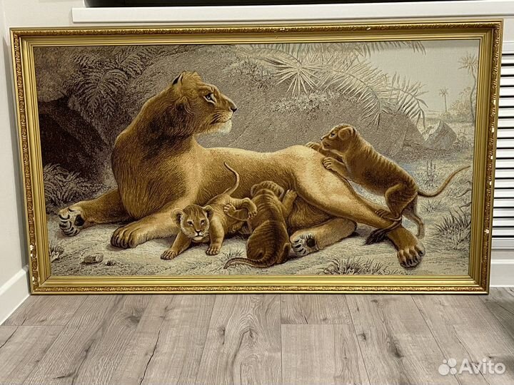 Картина на гобелене