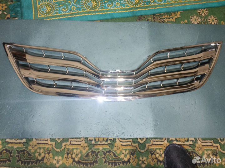 Решетка радиатора toyota camry 40