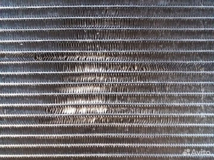 Радиатор кондиционера VW Тигуан 2010 б/у