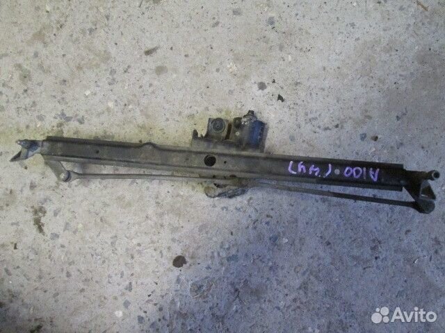 Трапеция стеклоочистителя Audi 100 C3 1982-1991