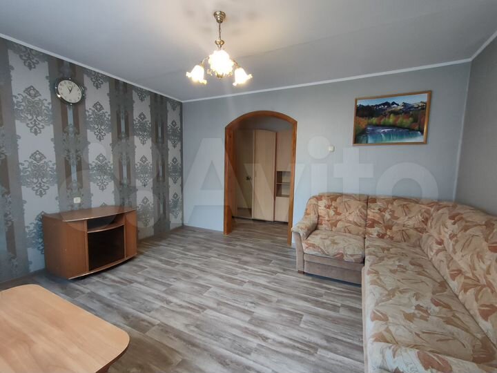 4-к. квартира, 77,2 м², 1/9 эт.