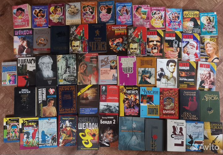 3. Книги: детективы и романы