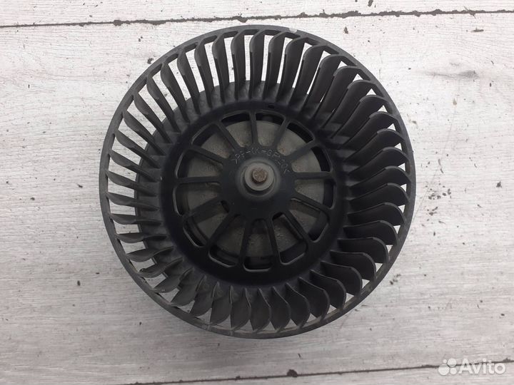 Моторчик печки Volvo / Ford