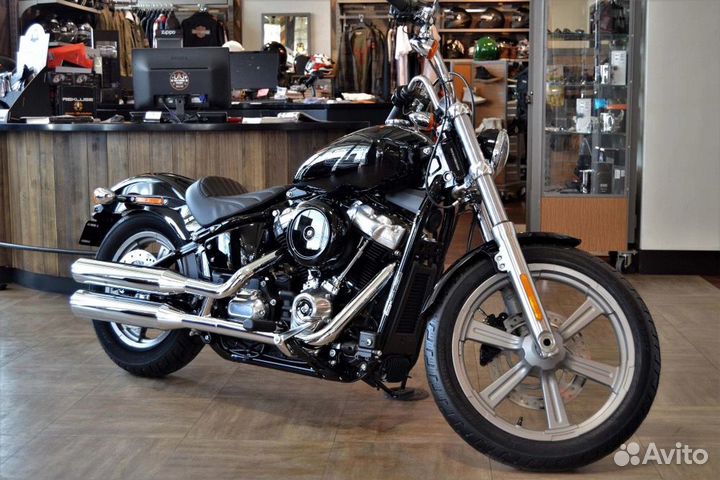 Мотоцикл Harley-Davidson Softail Standard