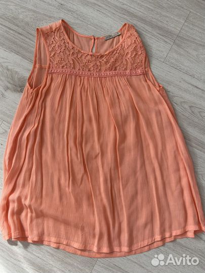 Вещи женские 42-44