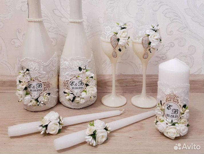 Свадебные аксессуары для молодожёнов