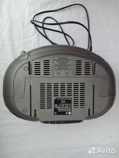 Бумбокс/магнитофон LG