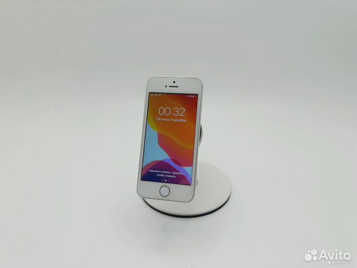 iPhone SE, 16 ГБ