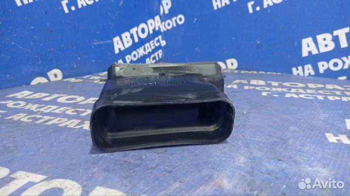 Воздуховод Infiniti Fx37 кроссовер 2011