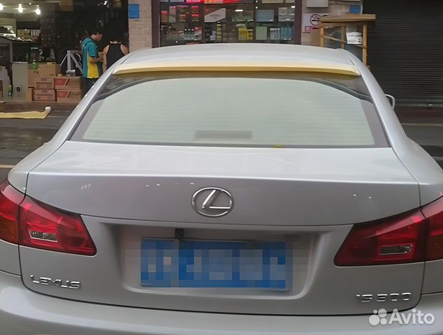 Lexus is250 спойлер на заднее стекло