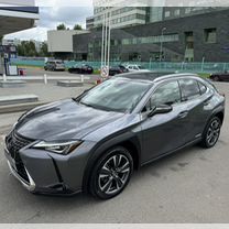 Lexus UX 2.0 CVT, 2019, 58 000 км, с пробегом, цена 3 180 000 руб.