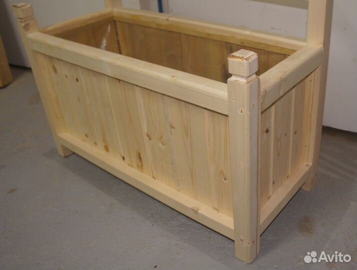 Кашпо со шпалерой. Кадка садовая