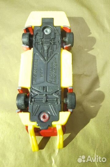 Hot Wheels Mad Manga