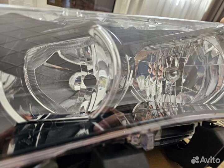 Фары тойота королла