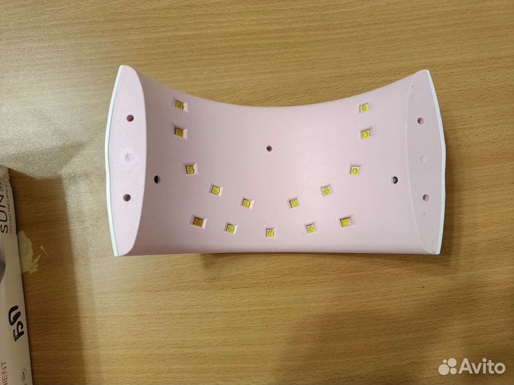 Лампа для ногтей