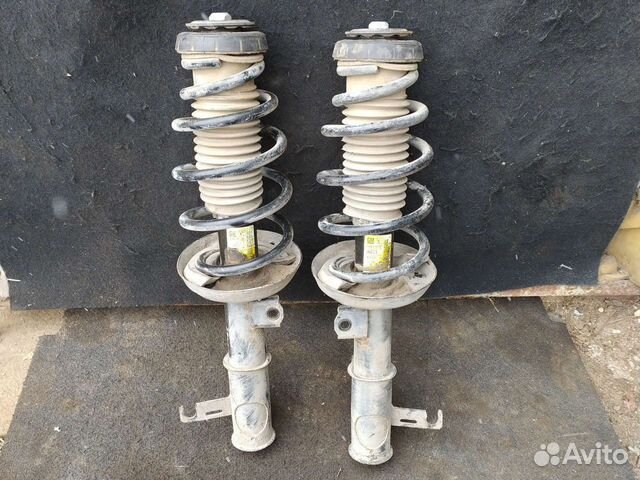 Стойка левая chevrolet cruze