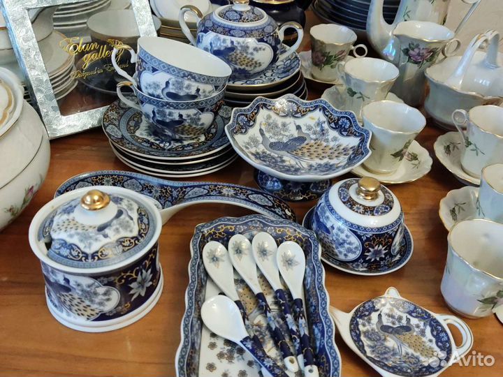 Фарфоровый сервиз