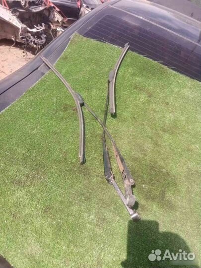 Поводок дворников передний Lifan Breez 2006