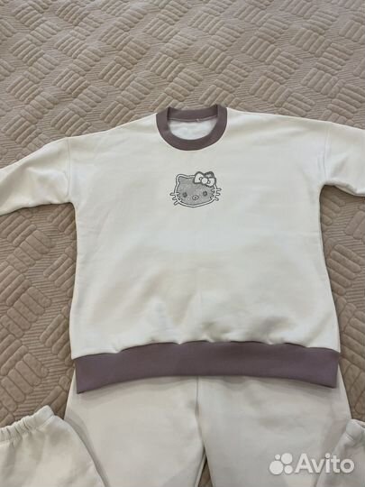 Спортивный костюм женский новый